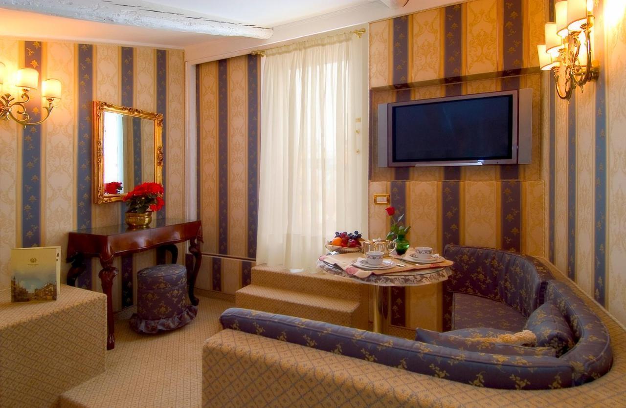 Hotel Concordia Venice Room photo