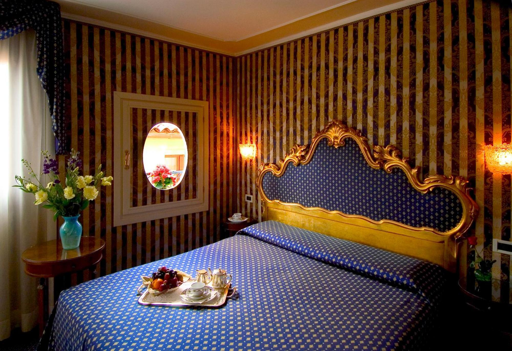 Hotel Concordia Venice Room photo